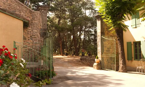 H - Chateau-Vieux-Moulin - wide - 3_Edit.jpg