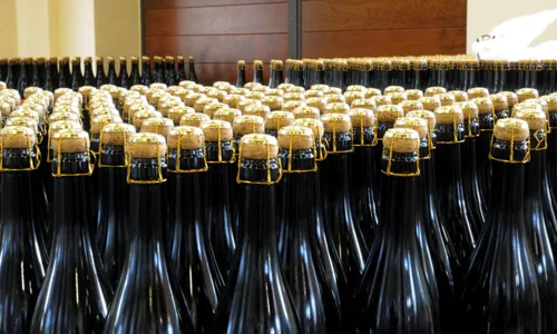 H - Sorelle Bronca - wide - 2_Edit.jpg