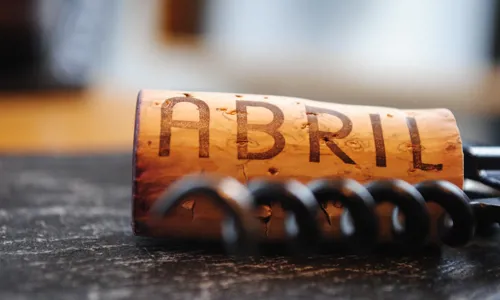 H - Abril - wide - 4_Edit.jpg