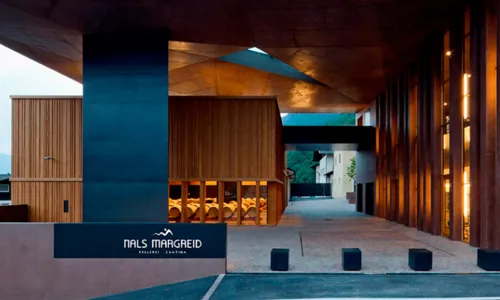 H - nals-margried1_Edit.jpg