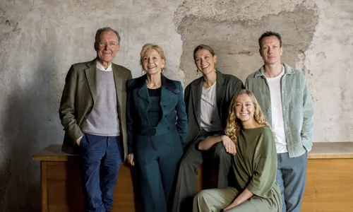 _HERO - Alois-Lageder_Familie_EDIT.jpg