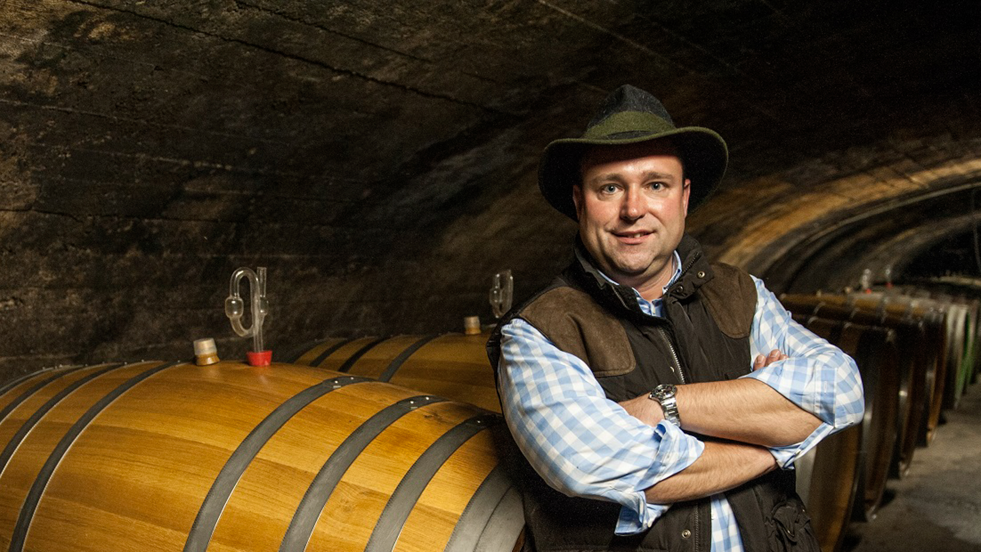 H - Nik Weis - wide - 8_Edit.jpg